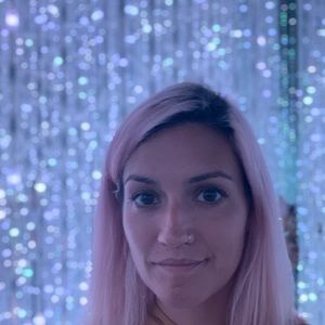 Meet your Posher, Christine